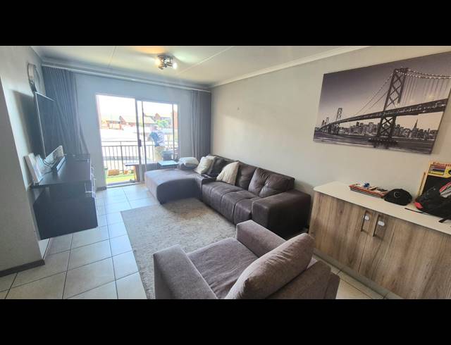 2 BEDROOM APARTMENT FOR SALE IN NOORDWYK